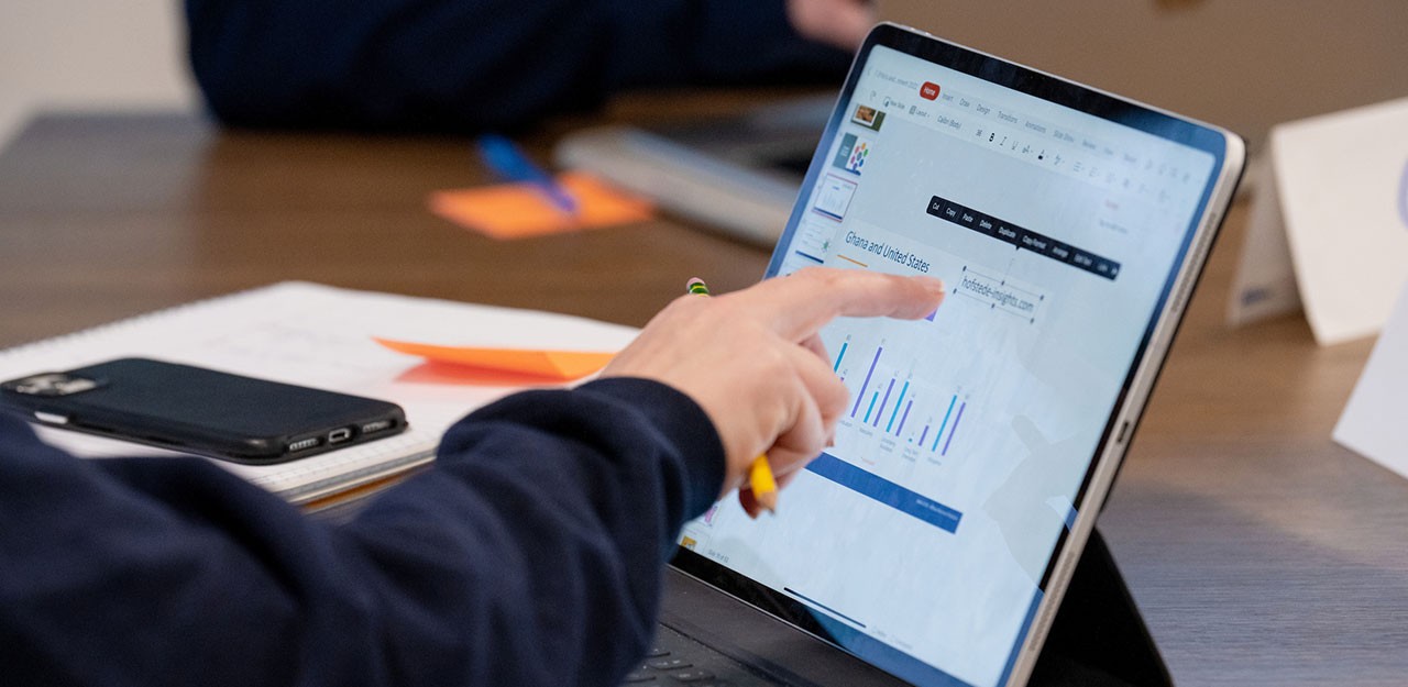 Hand scrolling on iPad