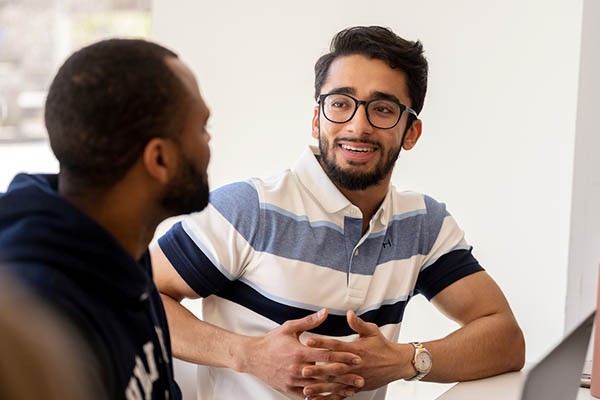 Students-in-discussion